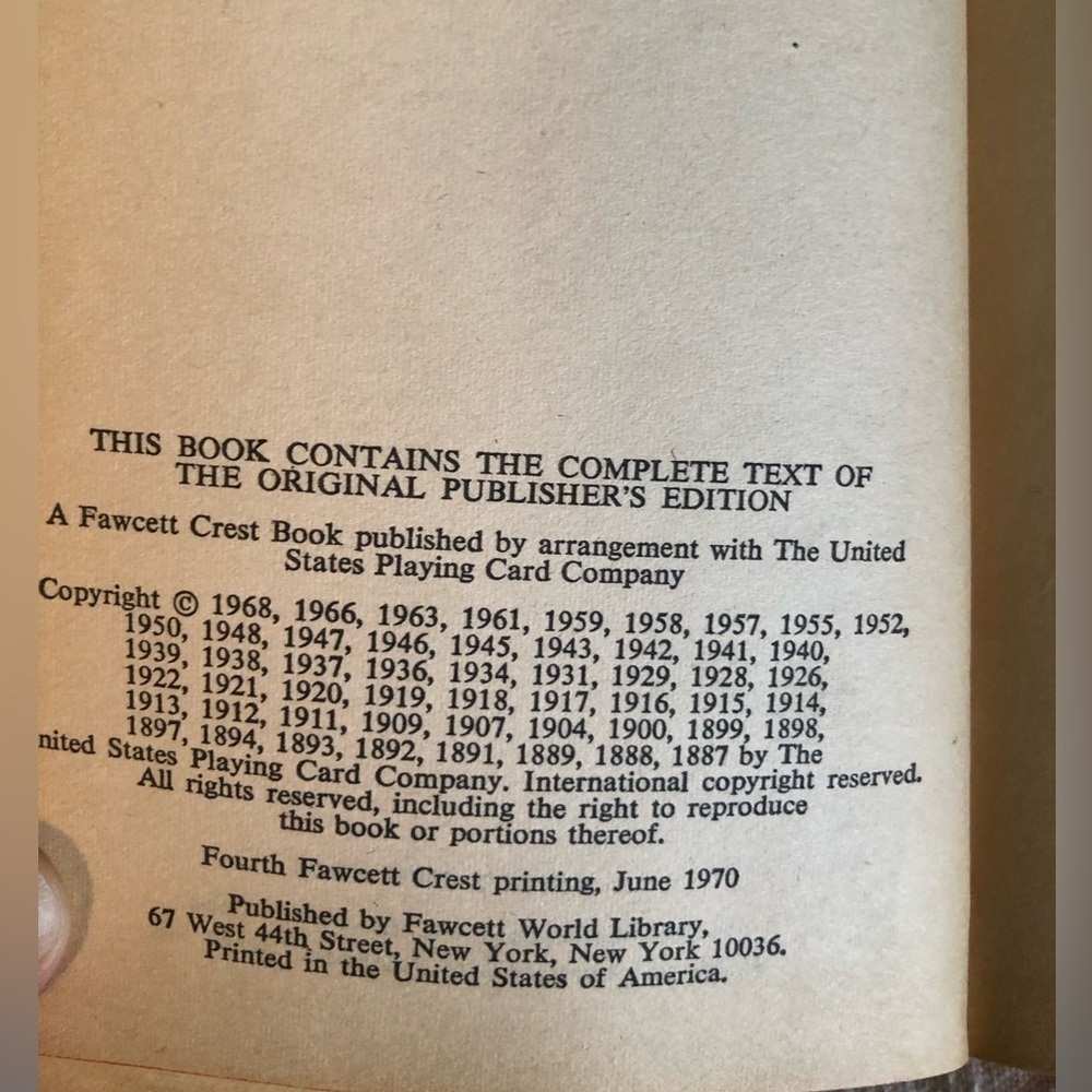 vtg soft cover book Official rules of card games Edited by Albert Moorehead - Picture 3 of 3
